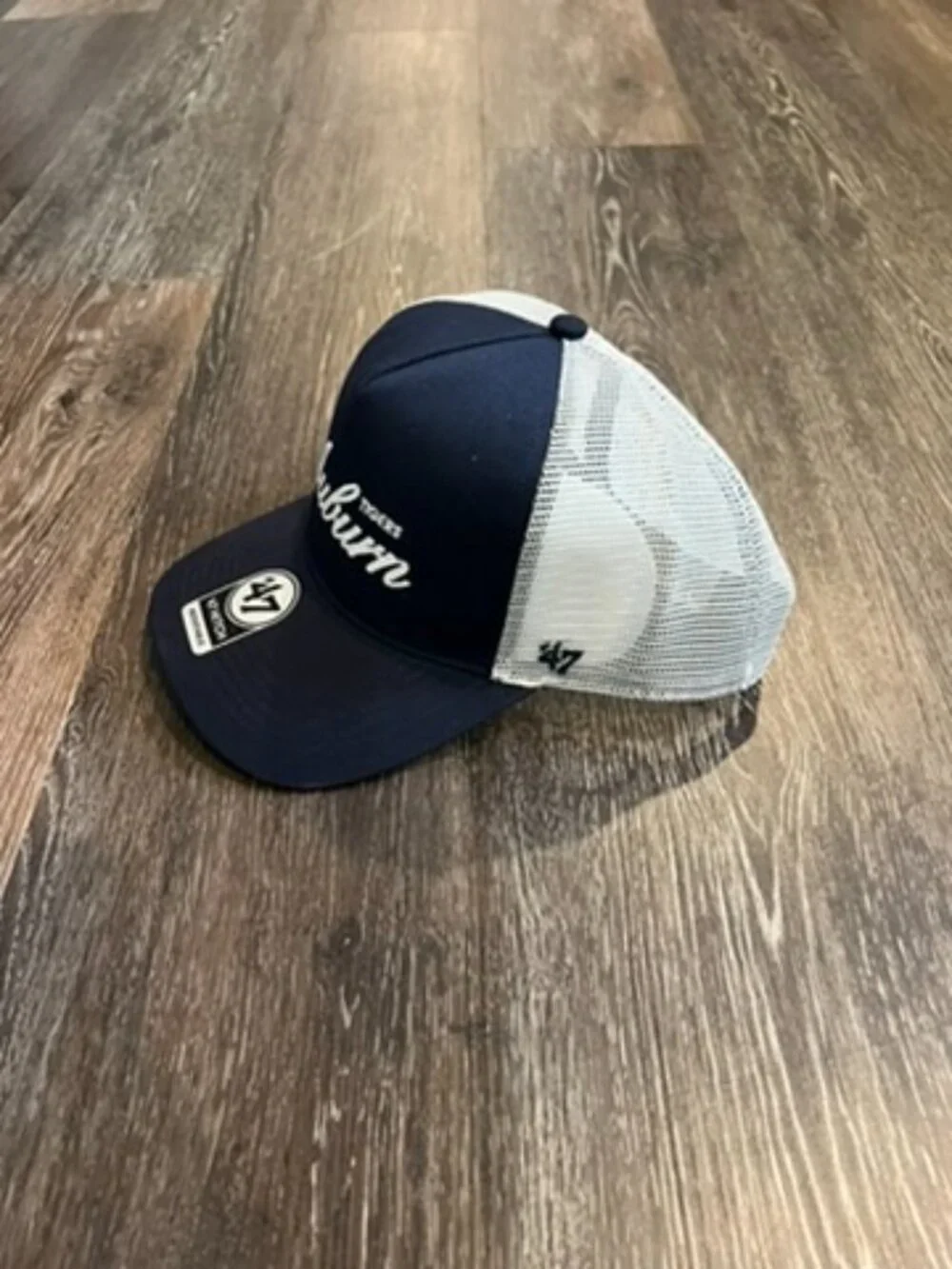 Auburn Tigers ’47 Hitch Trucker Hat Navy Cream OSFA NWT